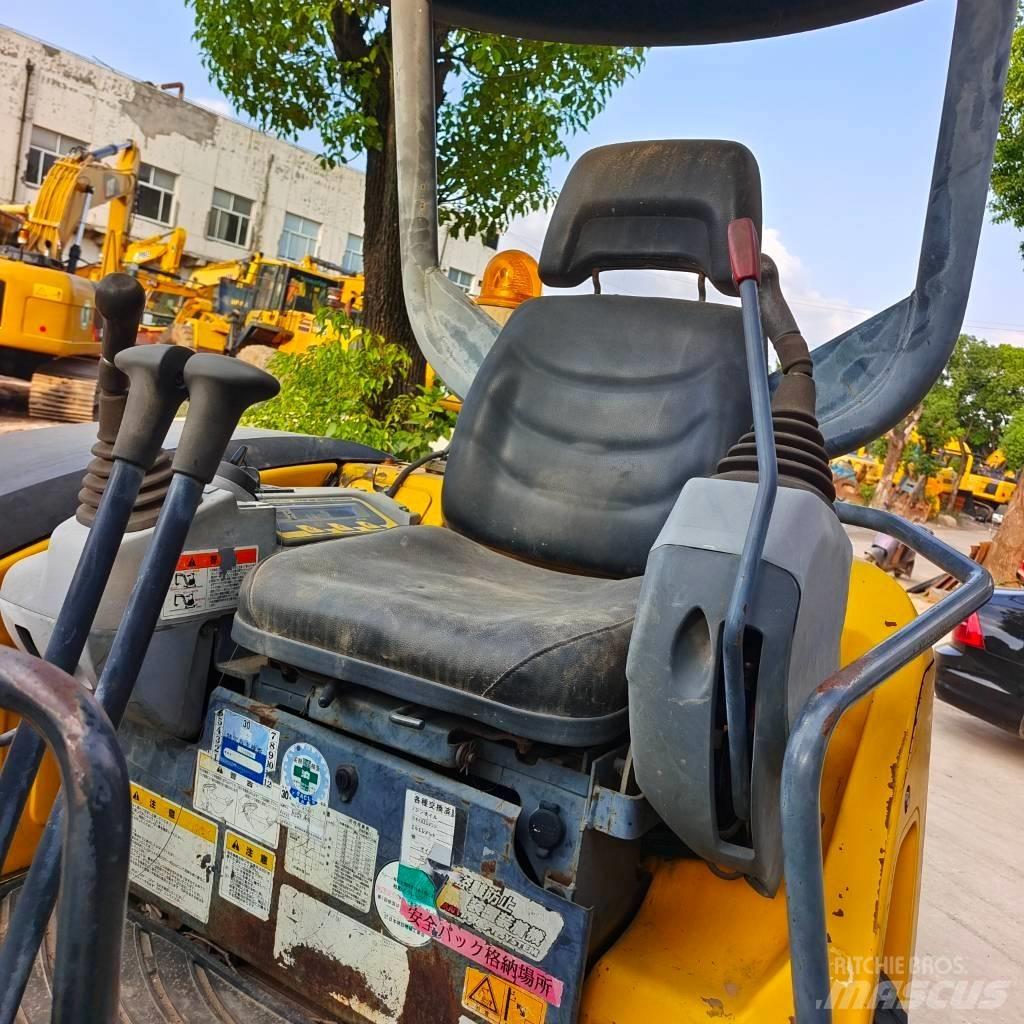 Kubota U30 Minikaivukoneet < 7t