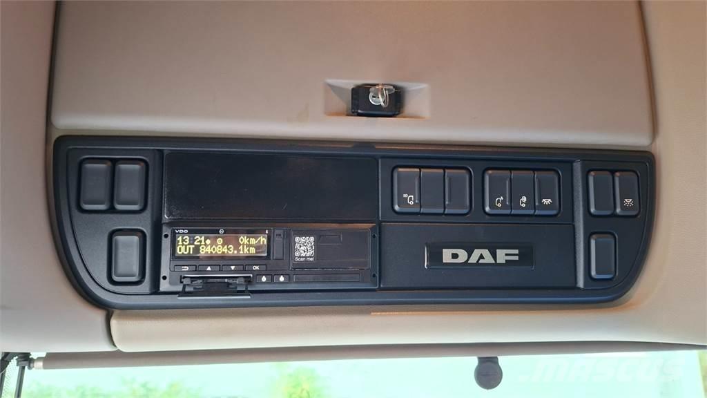 DAF XF 460 FT Vetopöytäautot