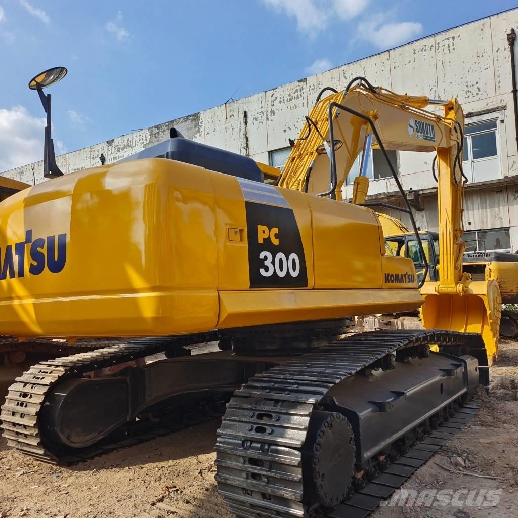Komatsu PC 300 LC Telakaivukoneet