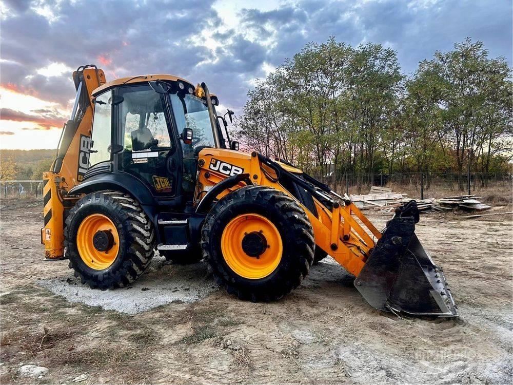 JCB 4 CX Kaivurikuormaajat