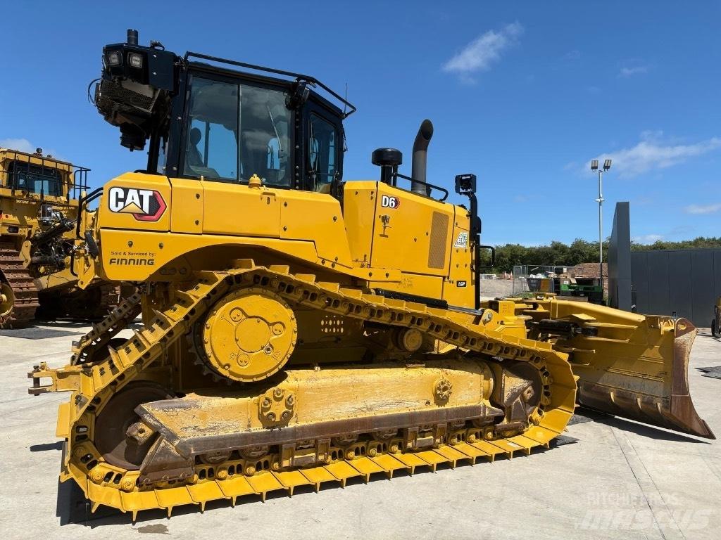 CAT D 6 LGP Telaketjupuskutraktorit