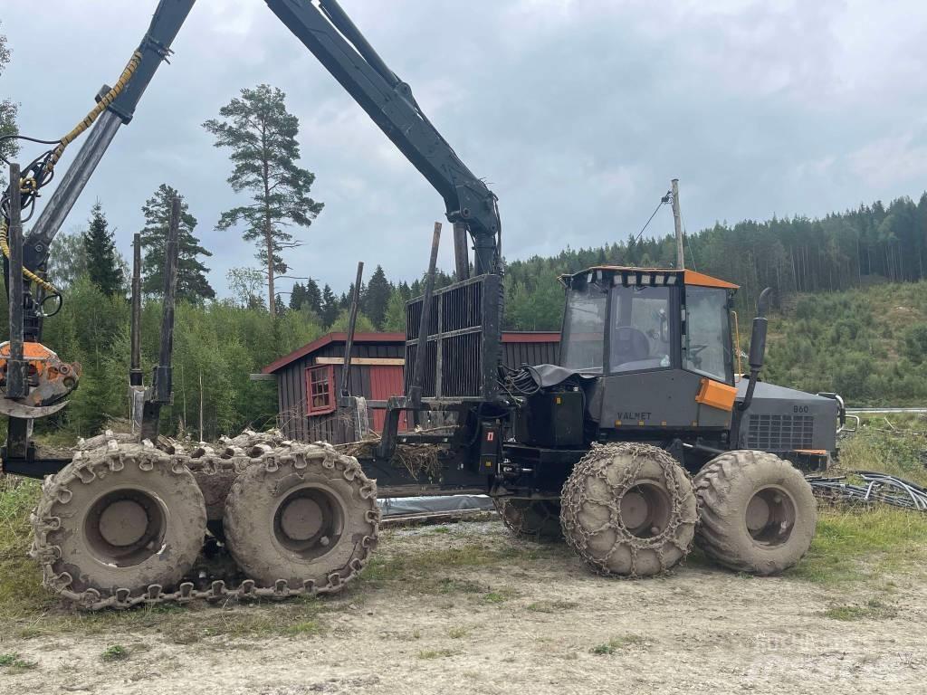 Valmet 860 Kuormatraktorit