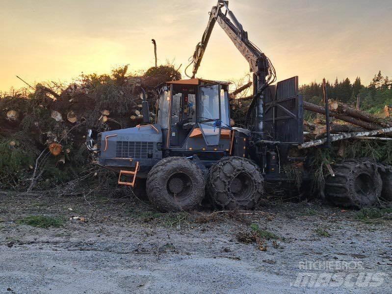 Valmet 860 Kuormatraktorit