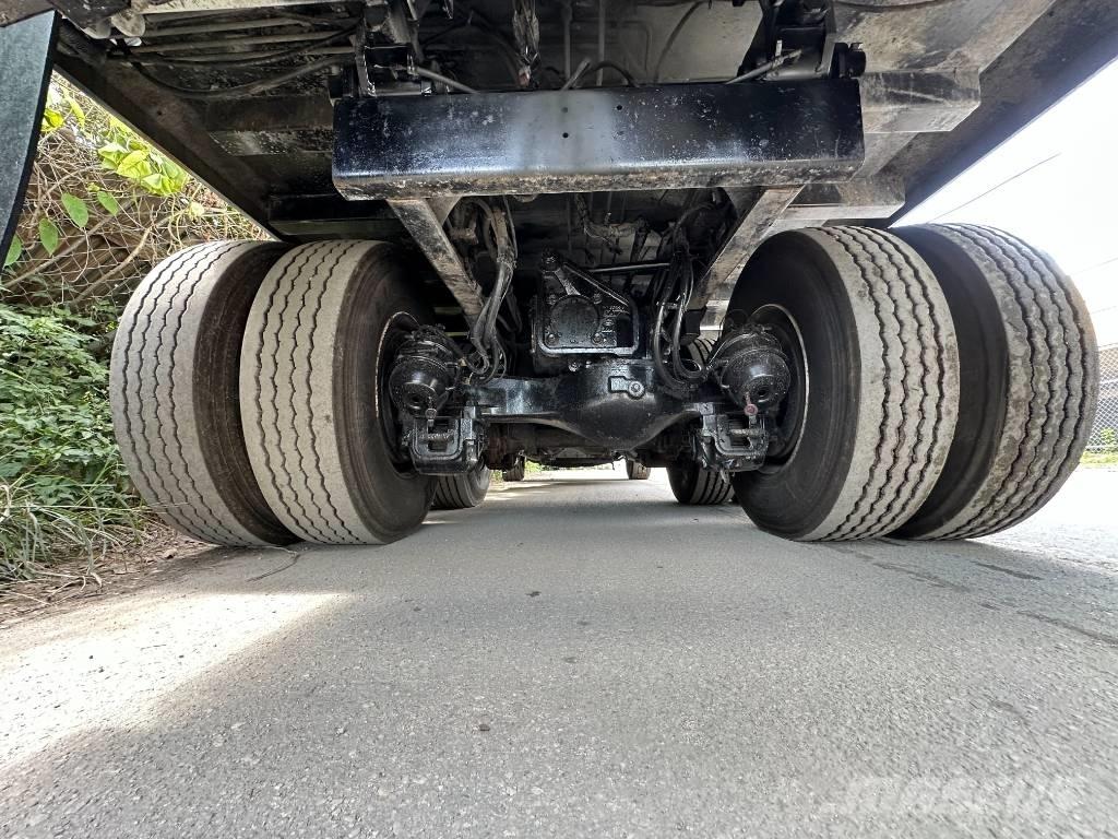 Mack MR613 Jäteautot