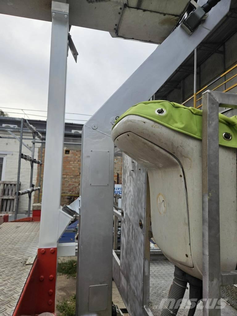 Bison TKA26 Nostolava-autot