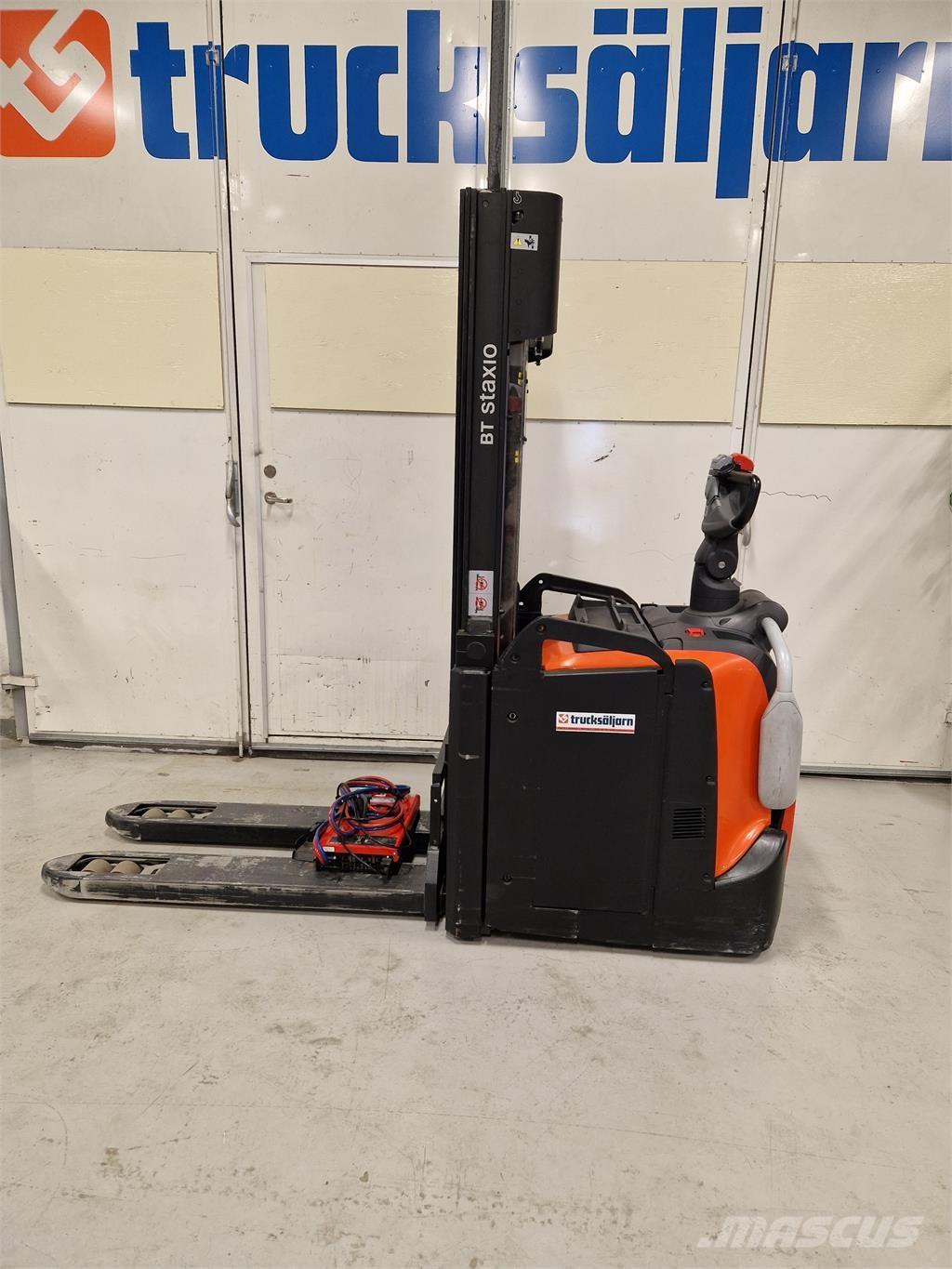 Toyota SPE120L Ajettavat pinoamisvaunut