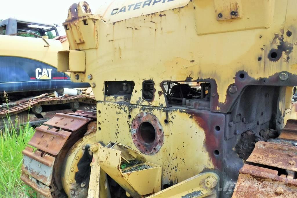 CAT D 8 K Telaketjupuskutraktorit
