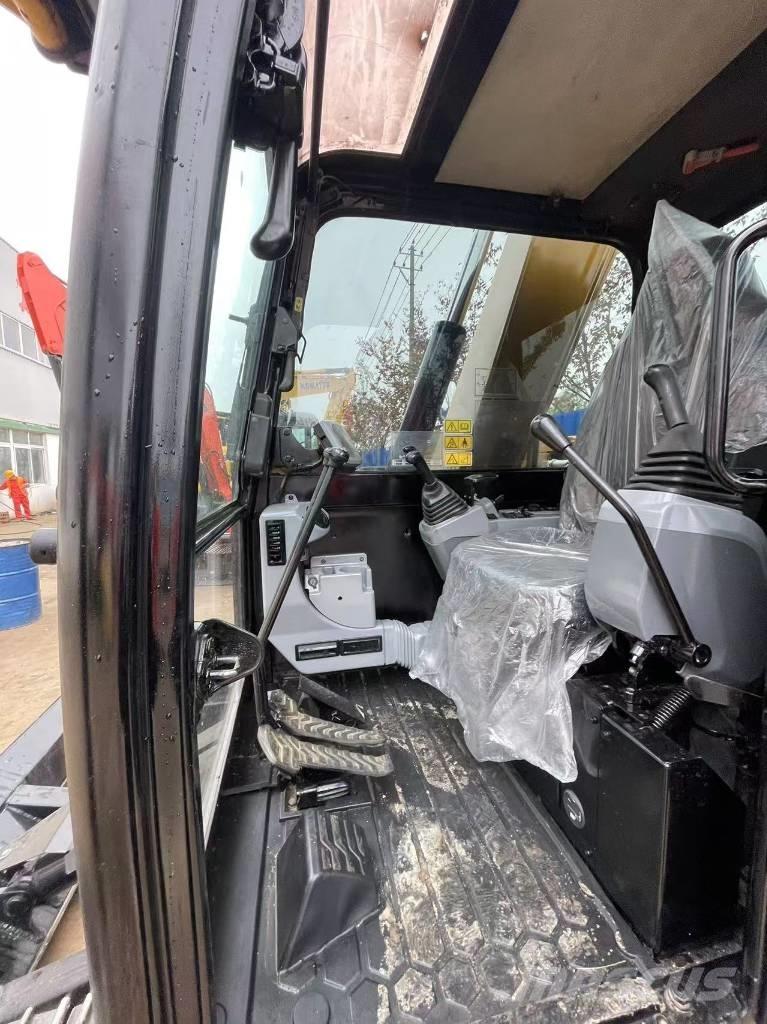 CAT 308 Minikaivukoneet < 7t