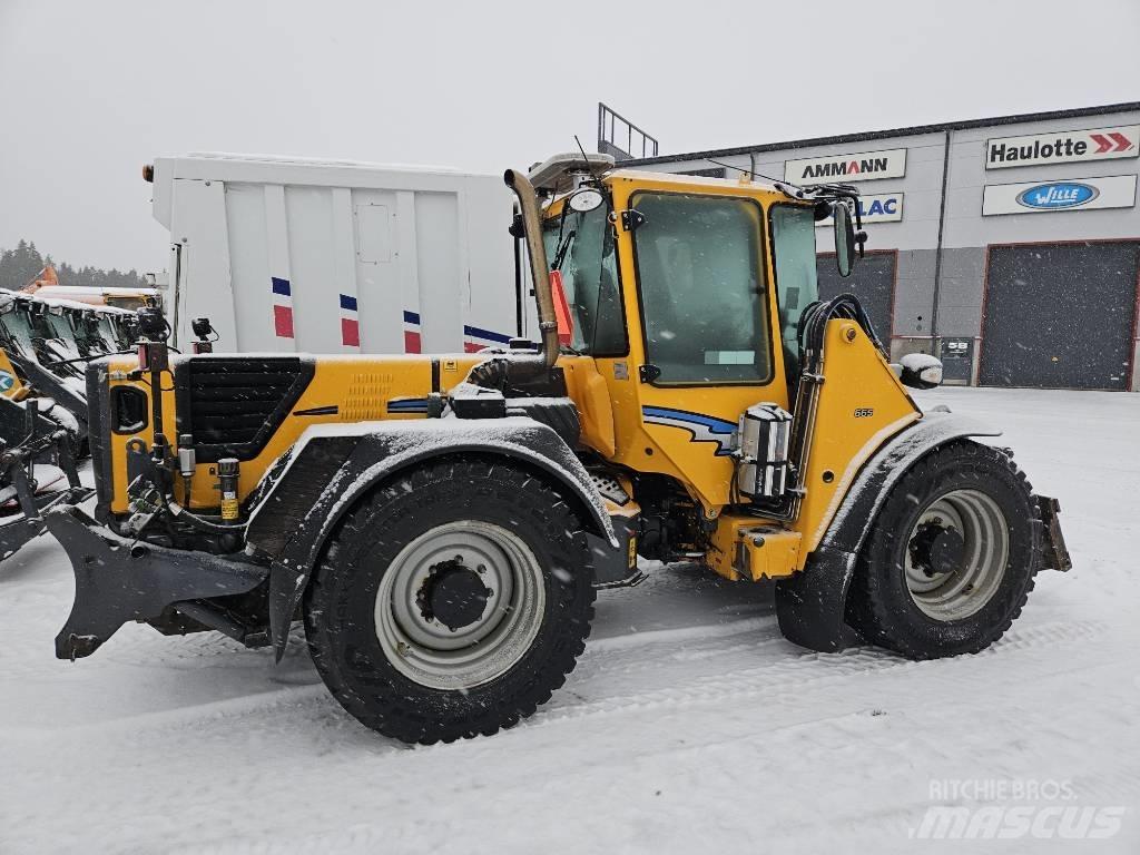 Wille 665 Taajamatraktorit