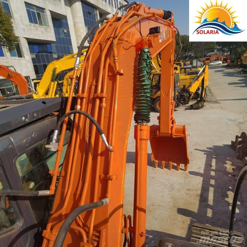 Hitachi ZX 200 Telakaivukoneet