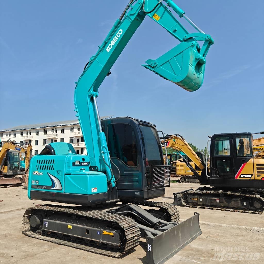 Kobelco 75D Telakaivukoneet