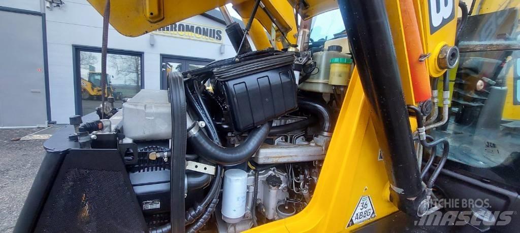 JCB 3 CX Kaivurikuormaajat