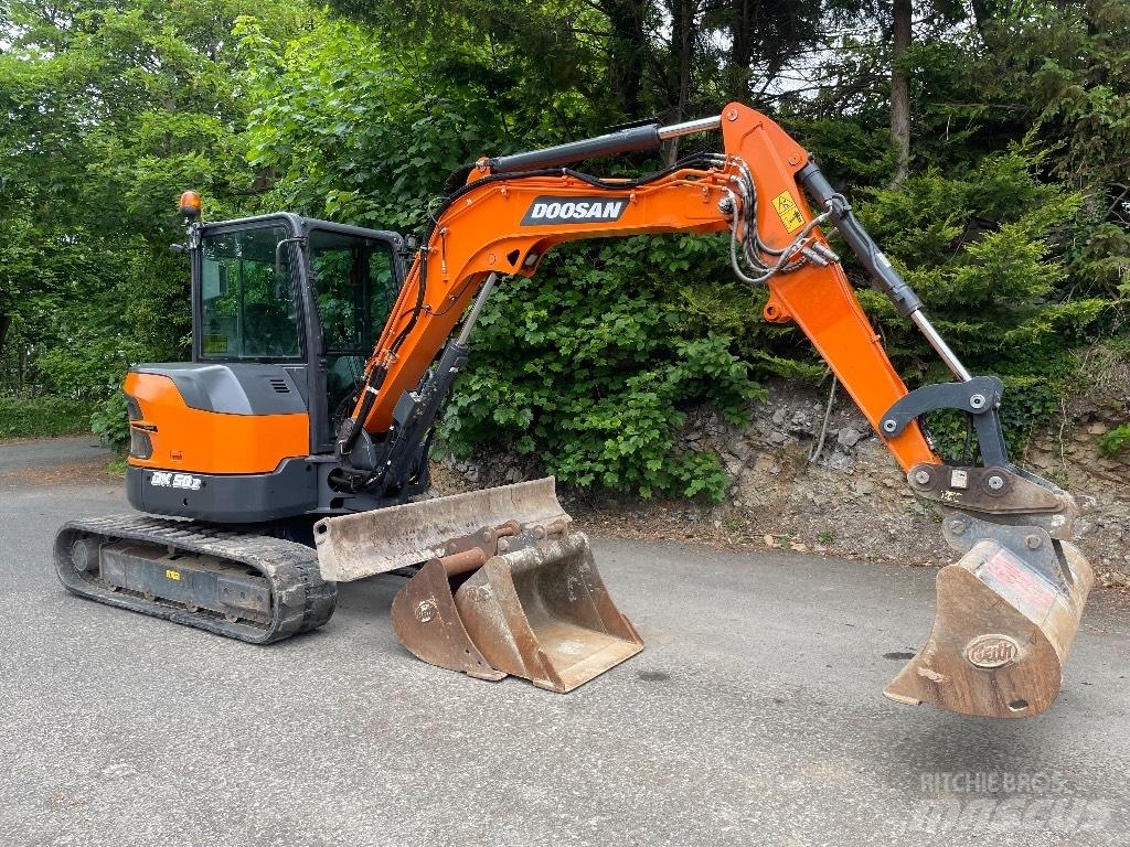 Doosan DX 50 Z Minikaivukoneet < 7t