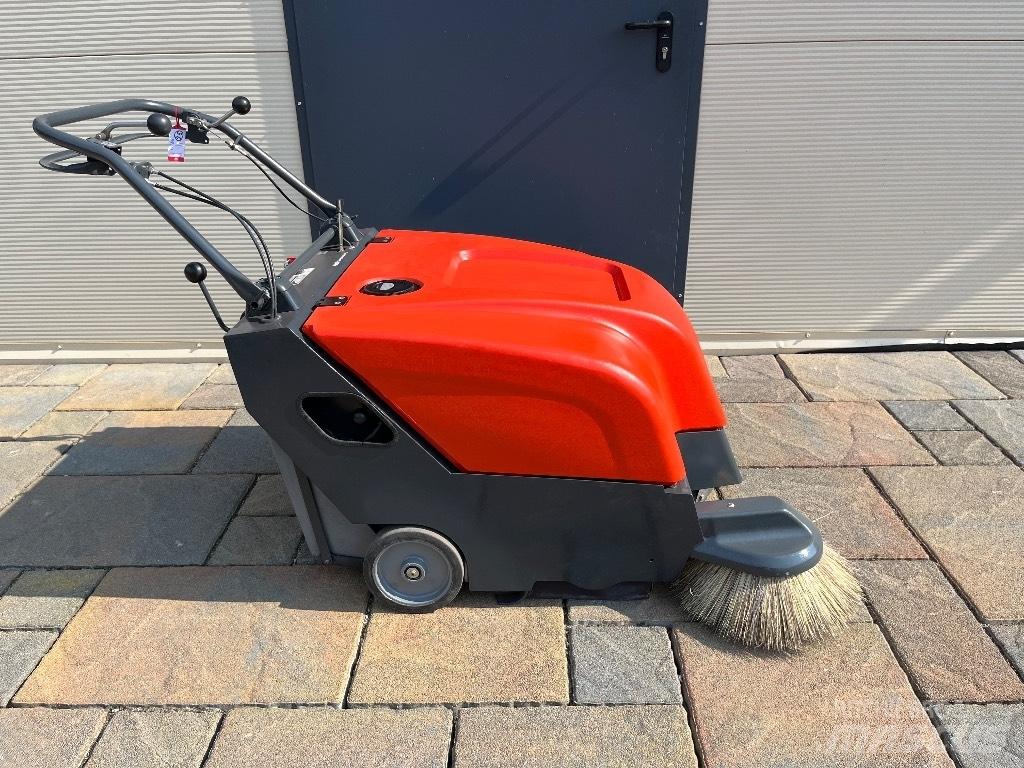 Hako B 800 Lakaisukoneet