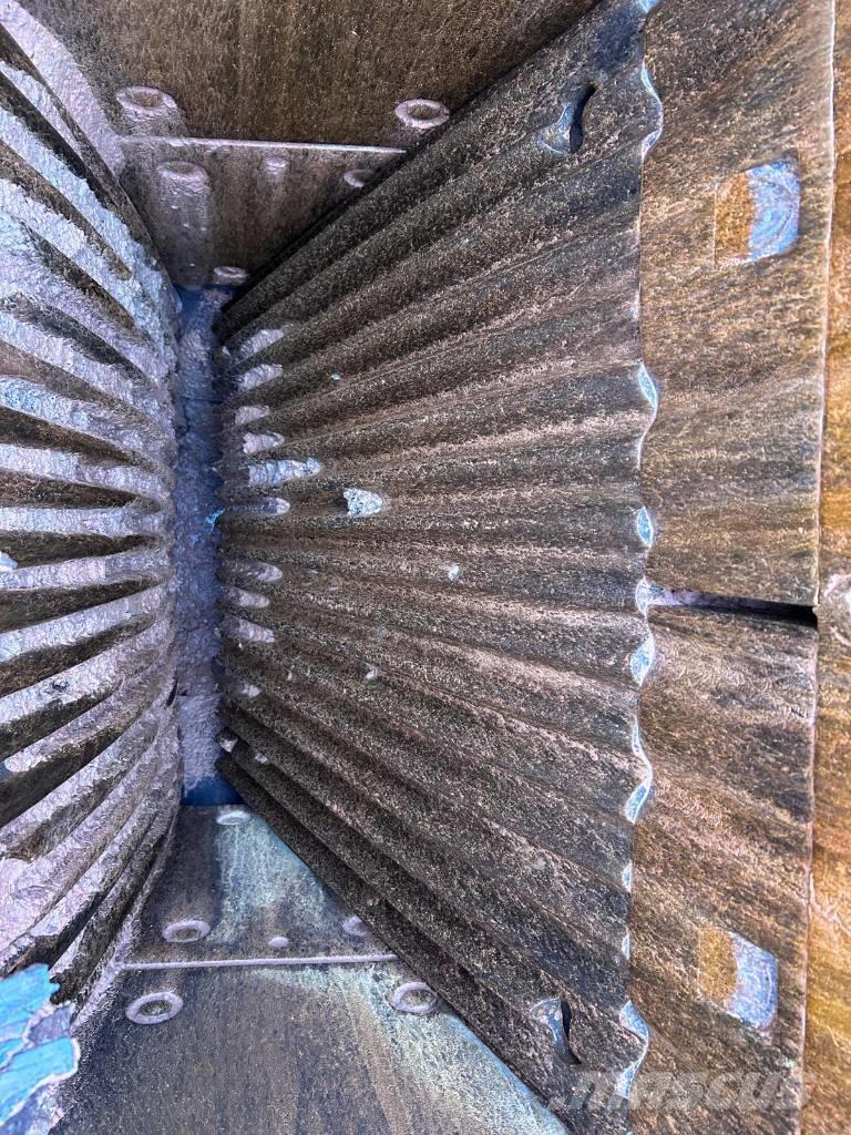 Extec C10 Mobiilimurskaimet