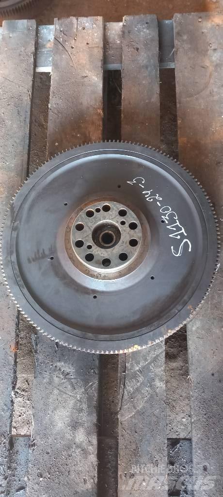 Scania R 440.   1805086 Moottorit