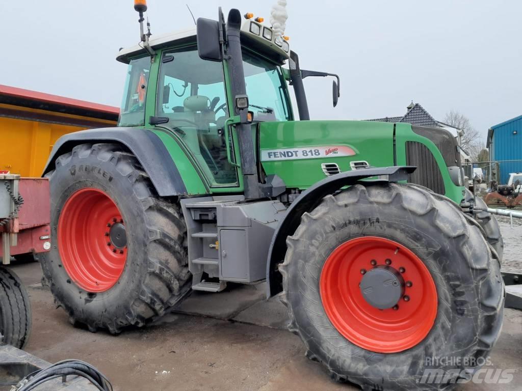 Fendt 818 Vario TMS Traktorit