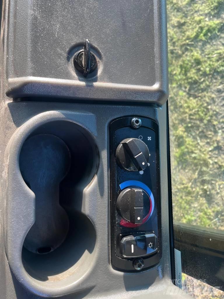 CAT D 5 K 2 LGP Telaketjupuskutraktorit