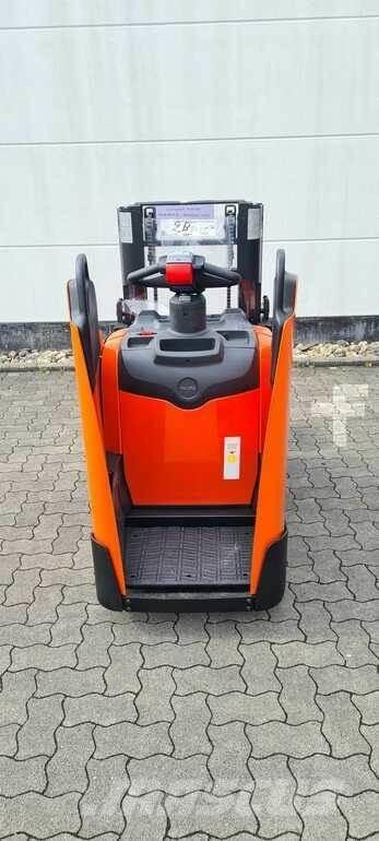 Toyota BT SPE200D Käyden ajettavat pinoamistrukit