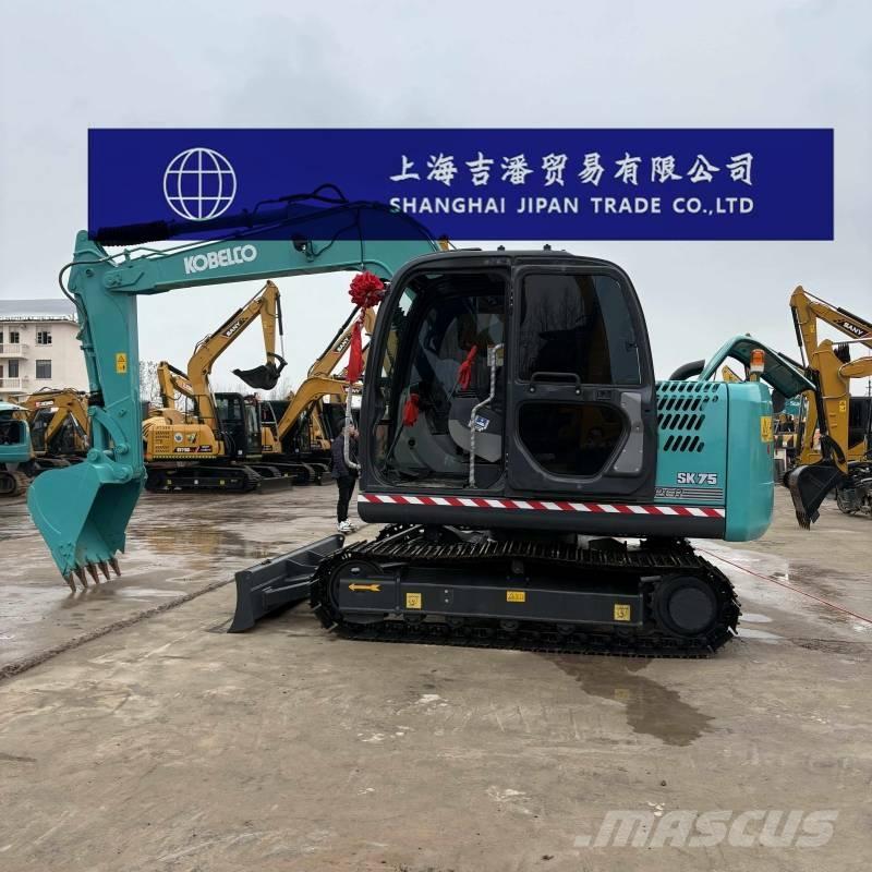Kobelco SK 75 Midikaivukoneet 7t - 12t