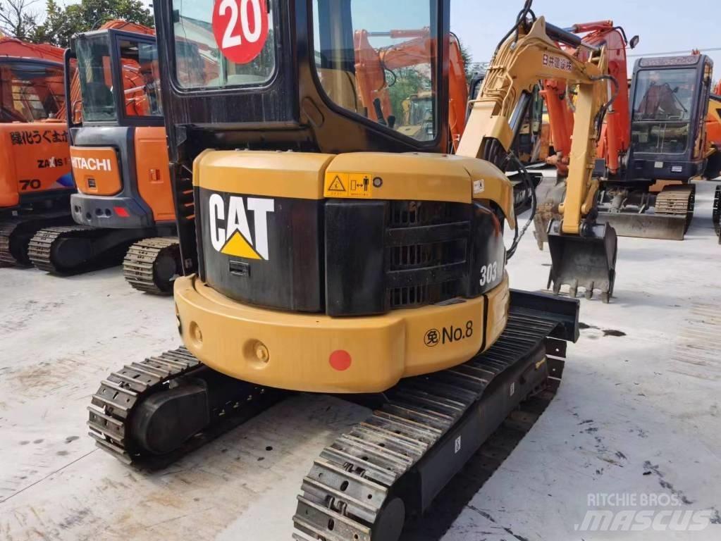 CAT 303 Minikaivukoneet < 7t