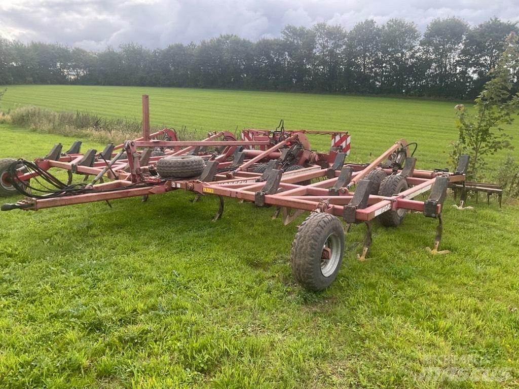 Horsch Terrano Äkeet