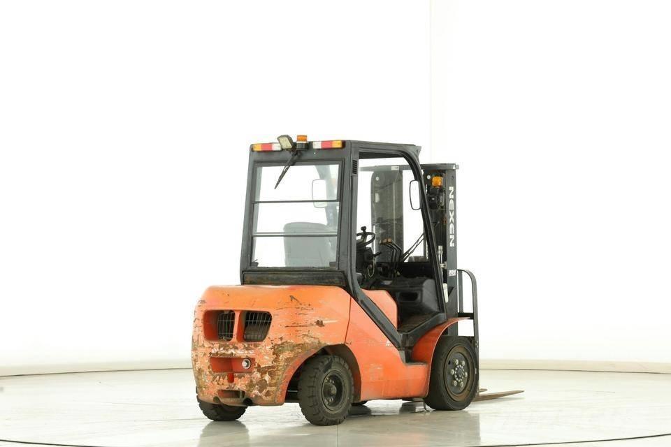 Nexen FDE-30 Dieseltrukit