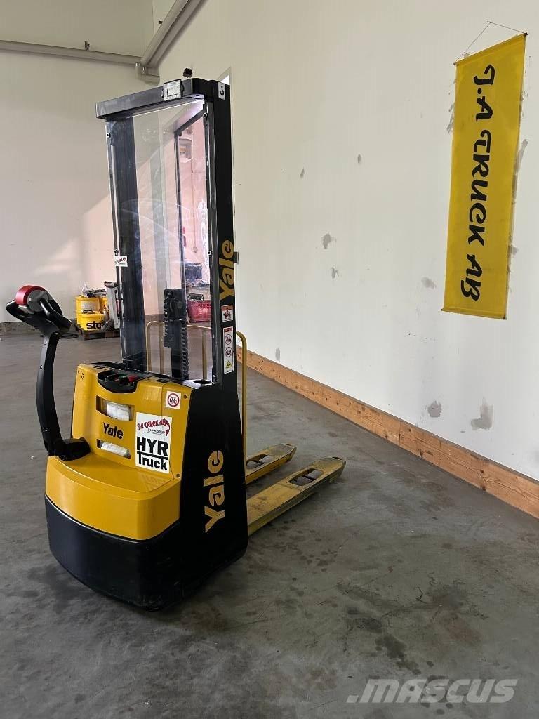 Yale MS 10 E, GEL Käyden ajettavat pinoamistrukit