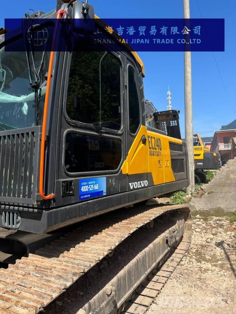 Volvo EC 240 Telakaivukoneet