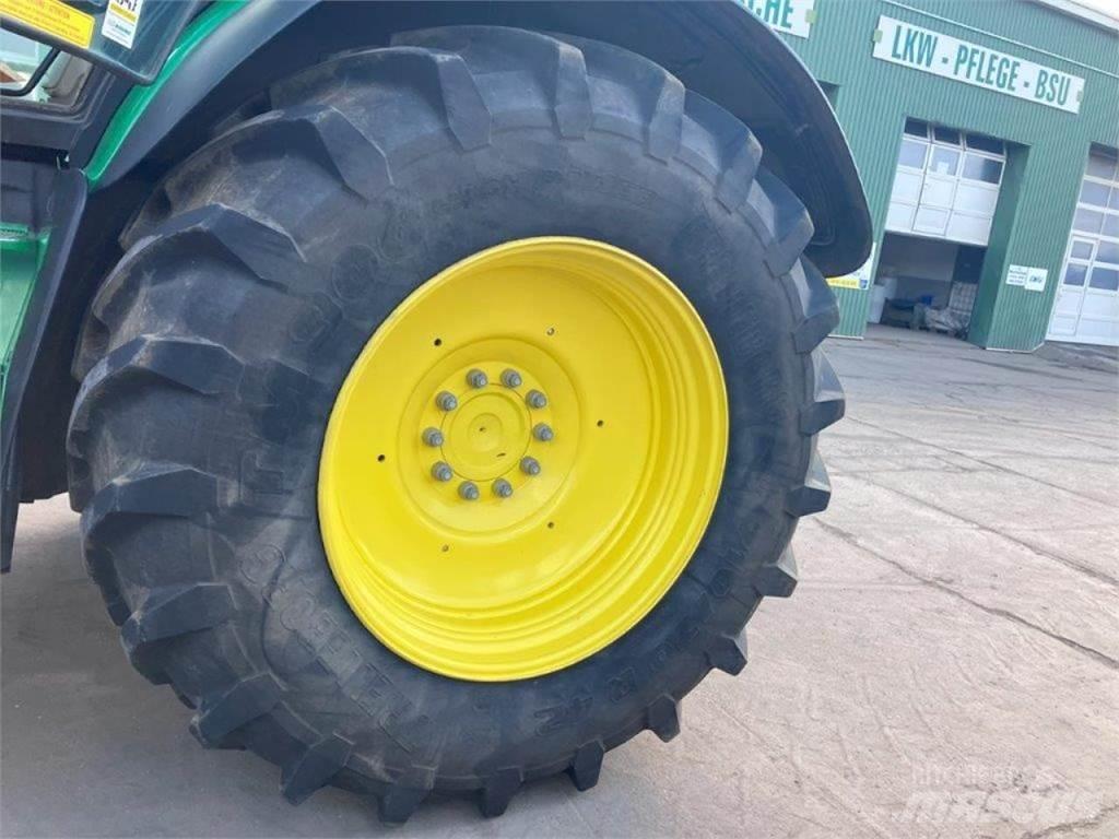 John Deere 6250R Traktorit