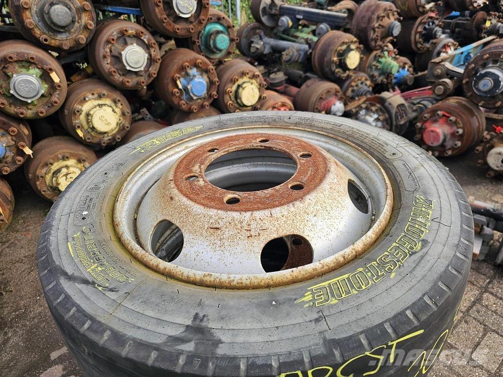 Bridgestone R 168 Lava-kuorma-autot