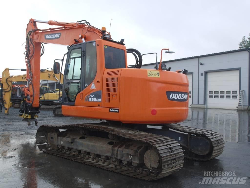 Doosan DX 235 LCR Telakaivukoneet