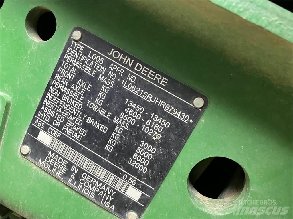 John Deere 6215R Traktorit