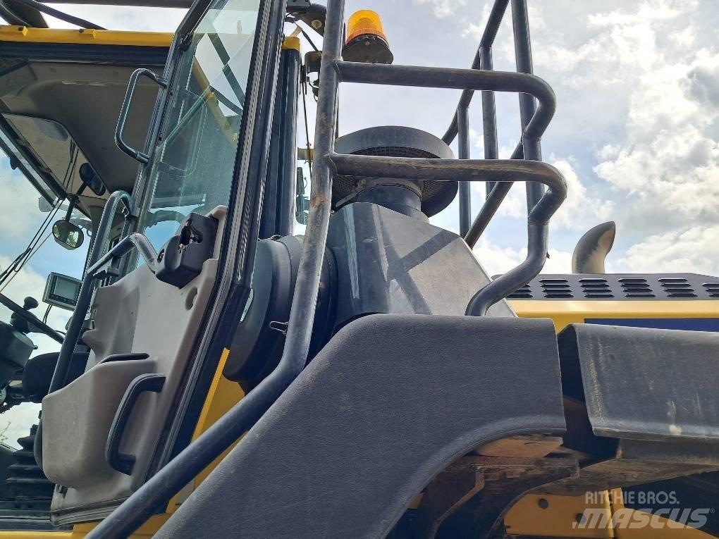 Komatsu WA480-8 Pyöräkuormaajat