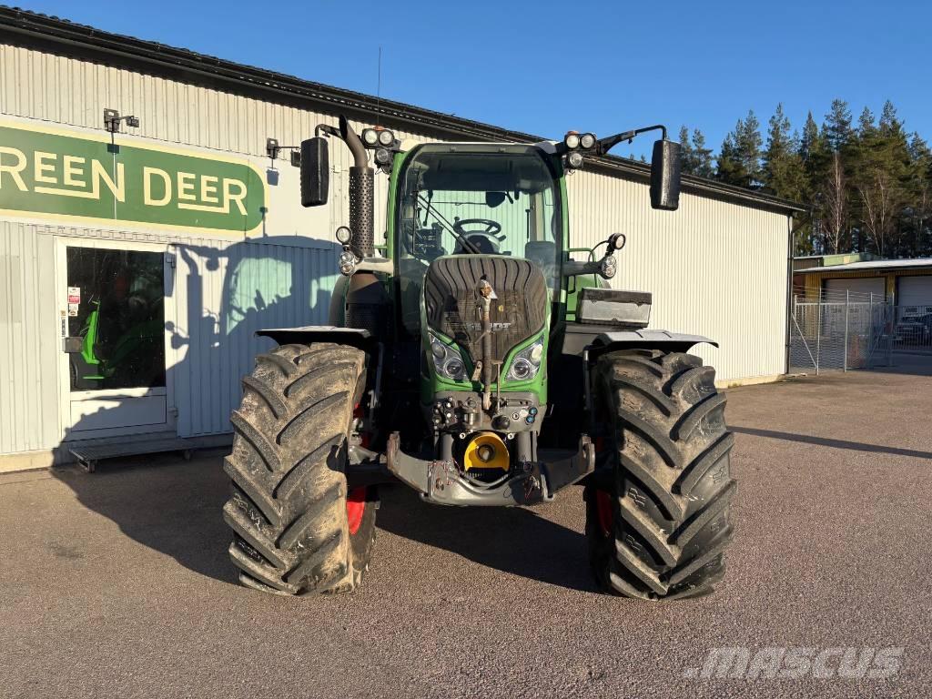 Fendt 724 Vario TMS Traktorit