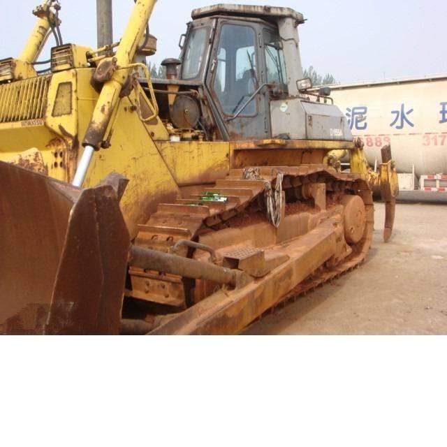 Komatsu d155a-2 Telaketjupuskutraktorit