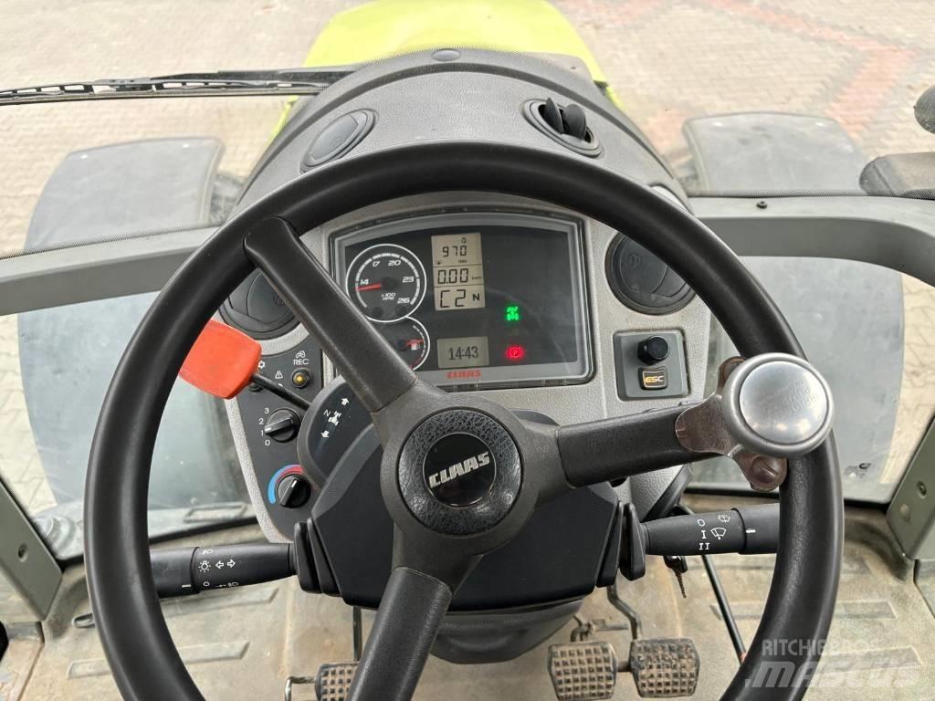CLAAS Arion 640 Traktorit