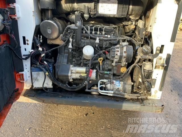 Bobcat S 590 Liukuohjatut kuormaajat