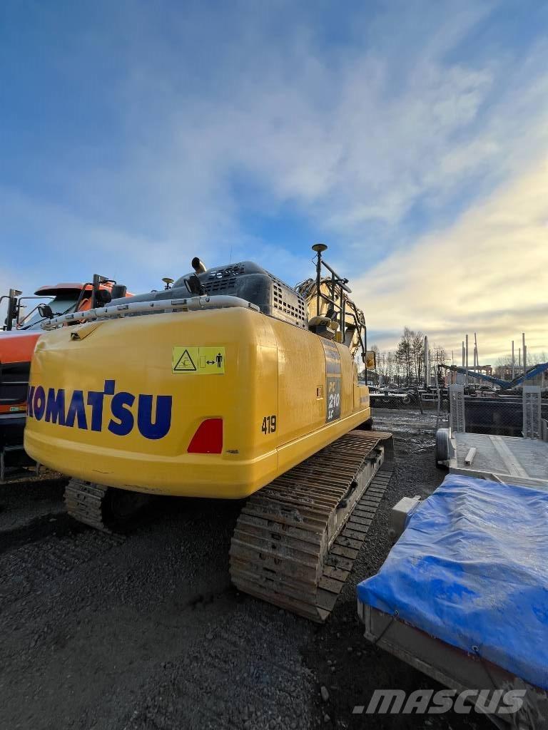 Komatsu PC 210 LC-11 Telakaivukoneet