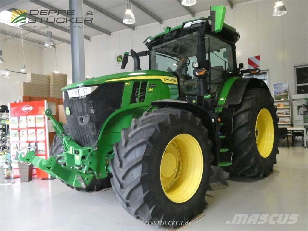 John Deere 7R 330 Traktorit