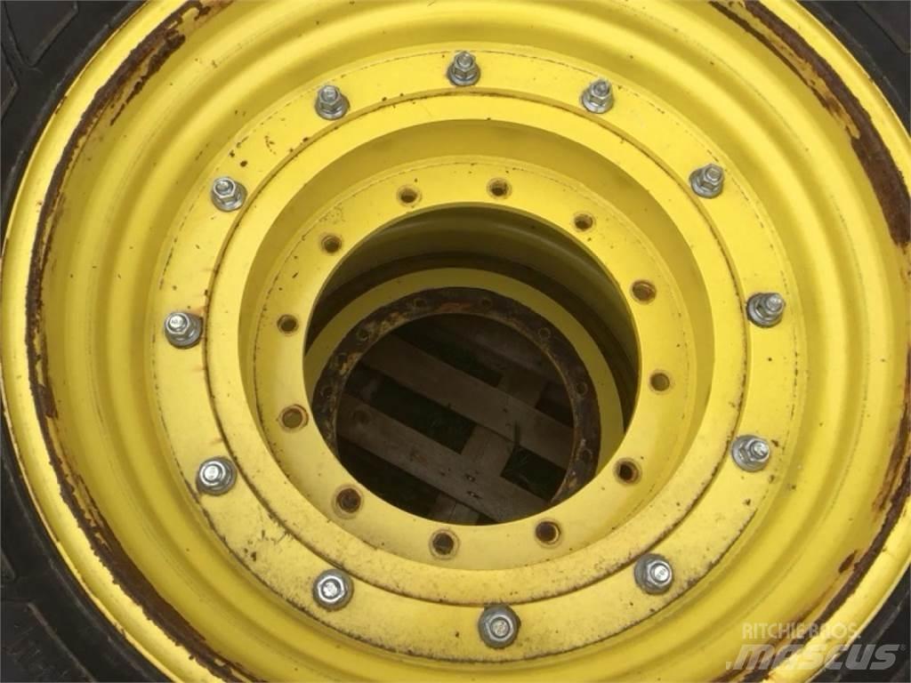 Mitas 680/80R42 Renkaat ja vanteet