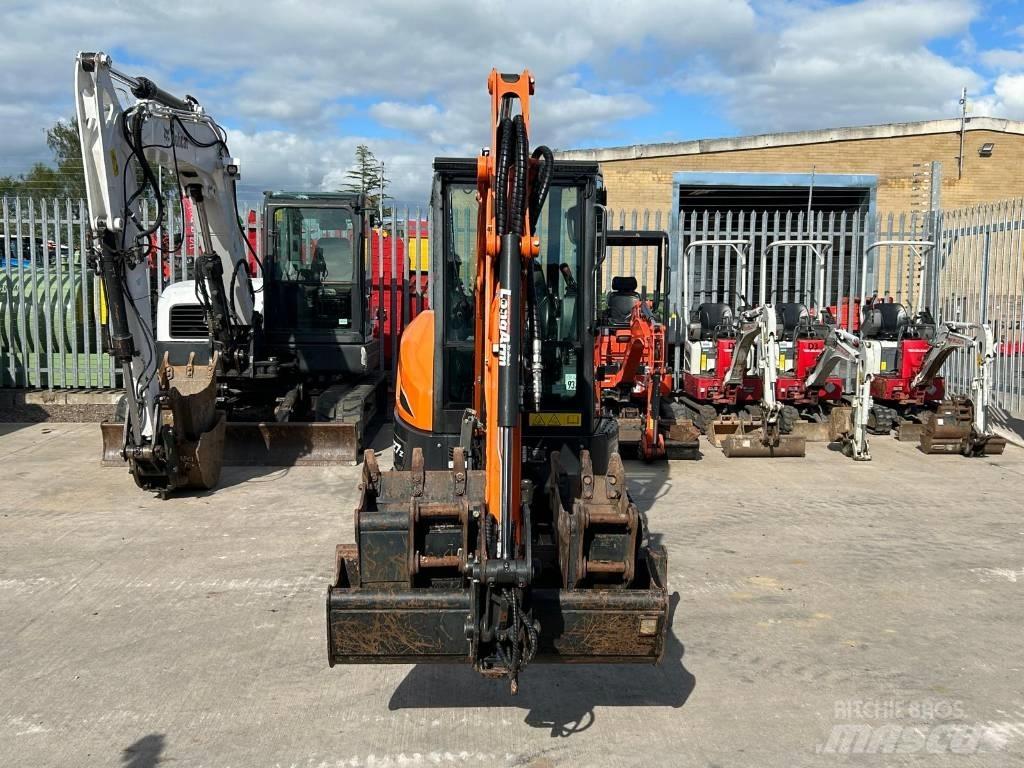 Doosan DX 27 Z Minikaivukoneet < 7t