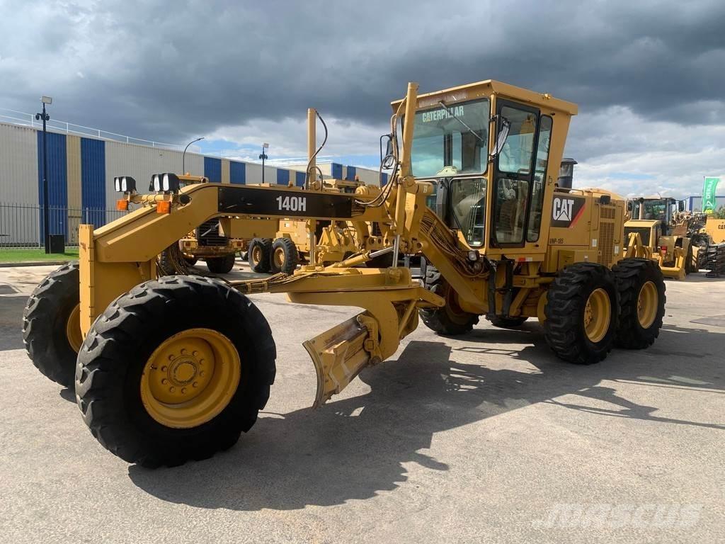 CAT 140 H Tiehöylät