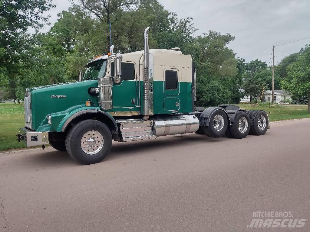 Kenworth T800 Vetopöytäautot