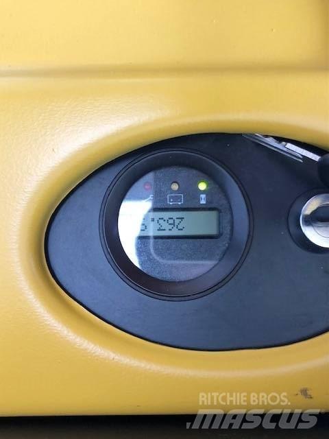 Yale MP20XUX Lavansiirtotrukit ajotasolla