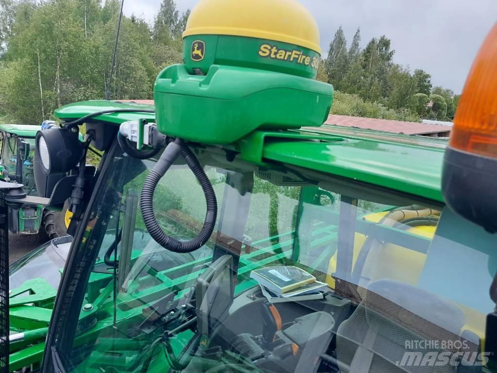 John Deere R4040i Itsekulkevat ruiskut