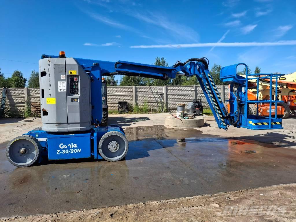Genie Z30/20N Kuukulkijat