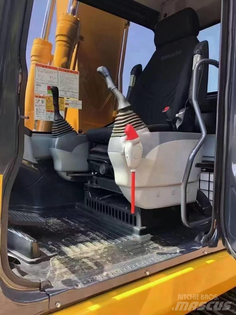 Komatsu 160-7 Telakaivukoneet