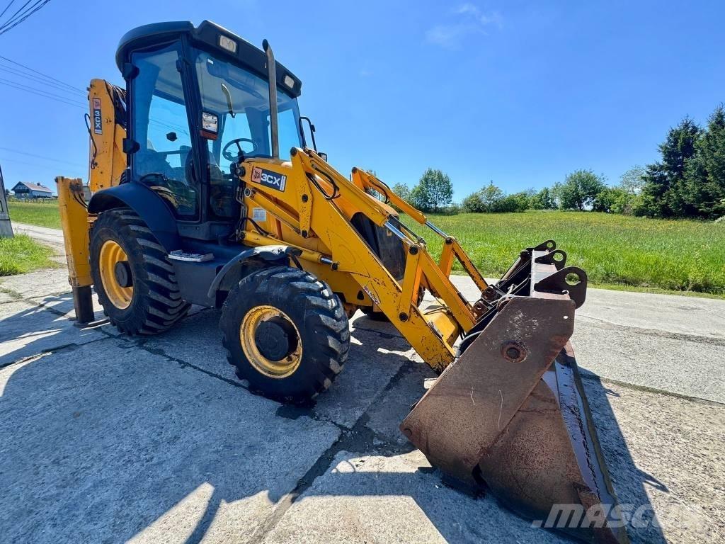 JCB 3 CX Kaivurikuormaajat