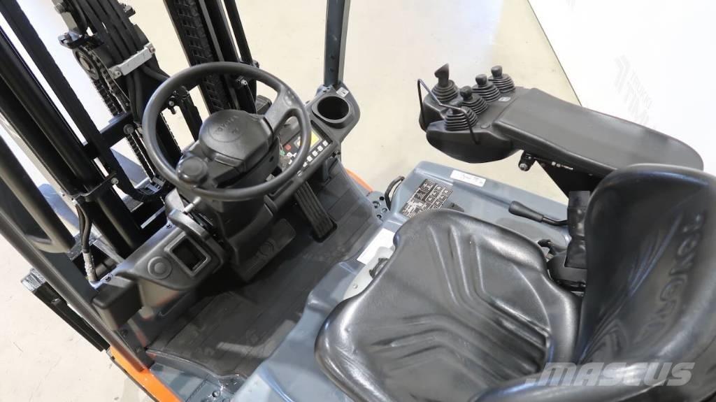 Toyota 8FBE16T Sähkötrukit